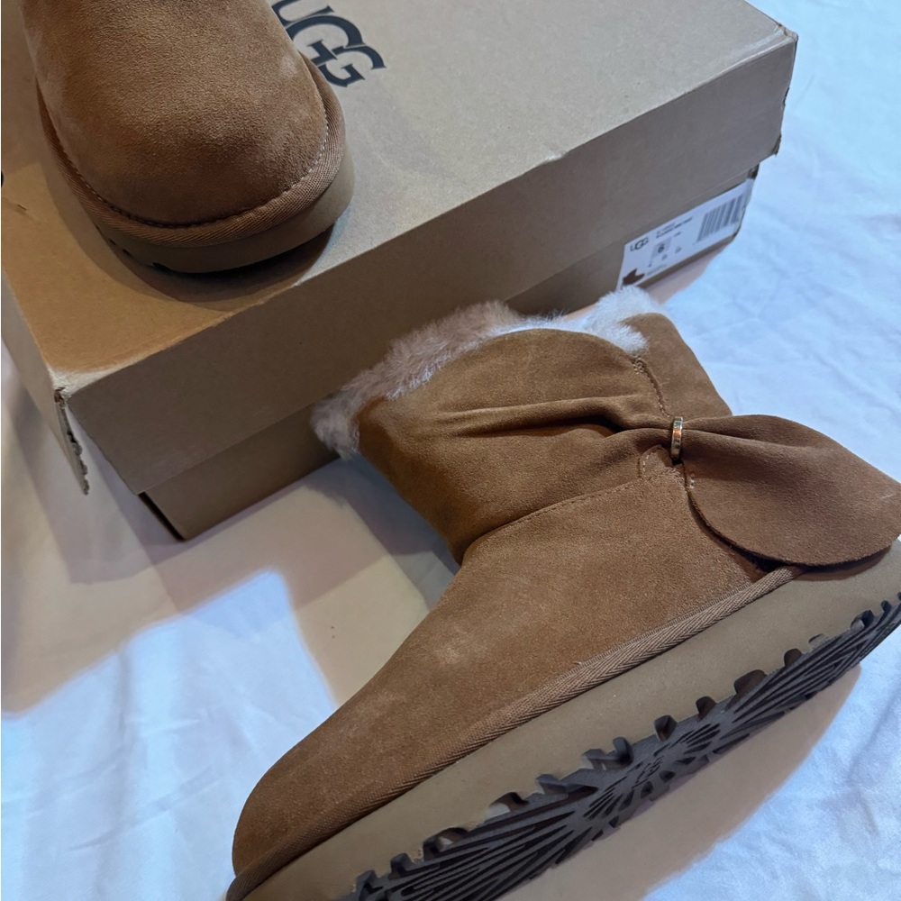 NEW UGG Brown Suede Boots with Bow